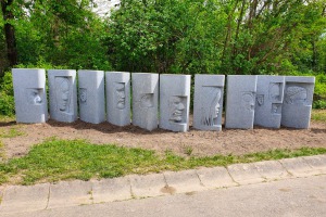 Skulpturenpfad Korber Kopf 16 - Erste Begegnungen Standort 4